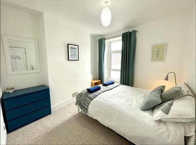 *Family Home In Mumbles. Close To The Beach* Exteriér fotografie